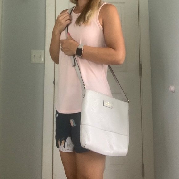 NWOT Kate Spade Light Gray Crossbody - Picture 5 of 5